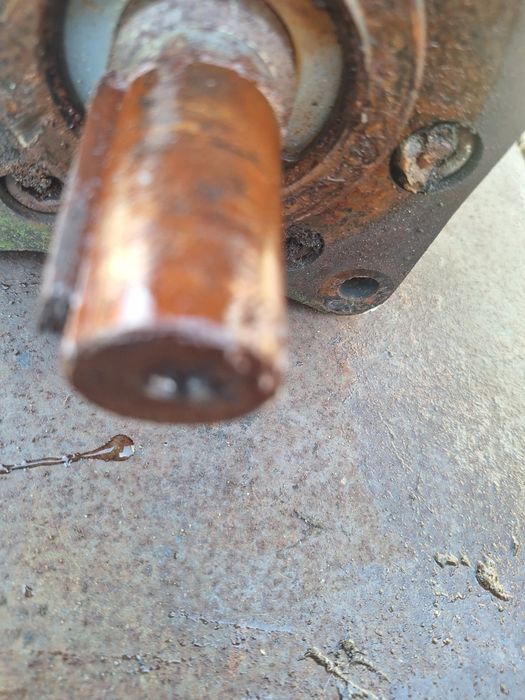 maszt czeski cyklop UNHZ 500