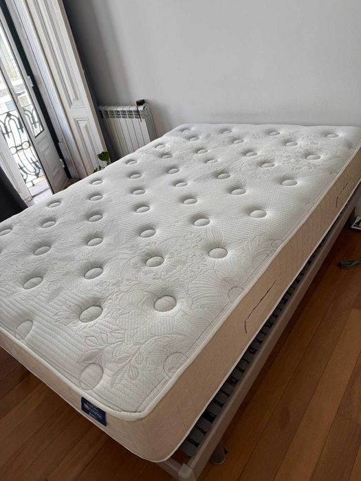 Bed, slatted base, and Molaflex mattress – new64285466071681124