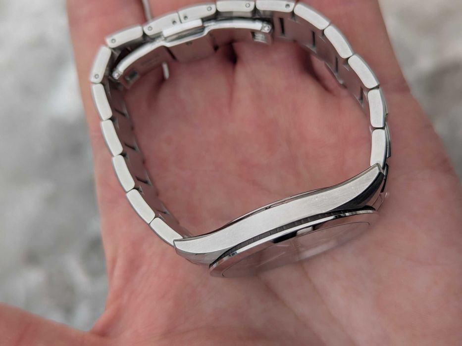 швейцарський годинник HAMILTON Broadway Day Date Quartz