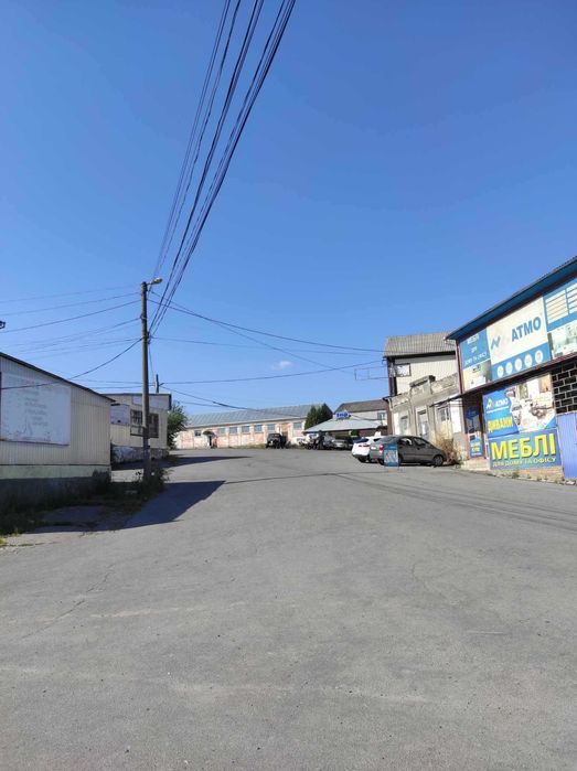 Комерційне приміщення на центральному ринку Жмеринки