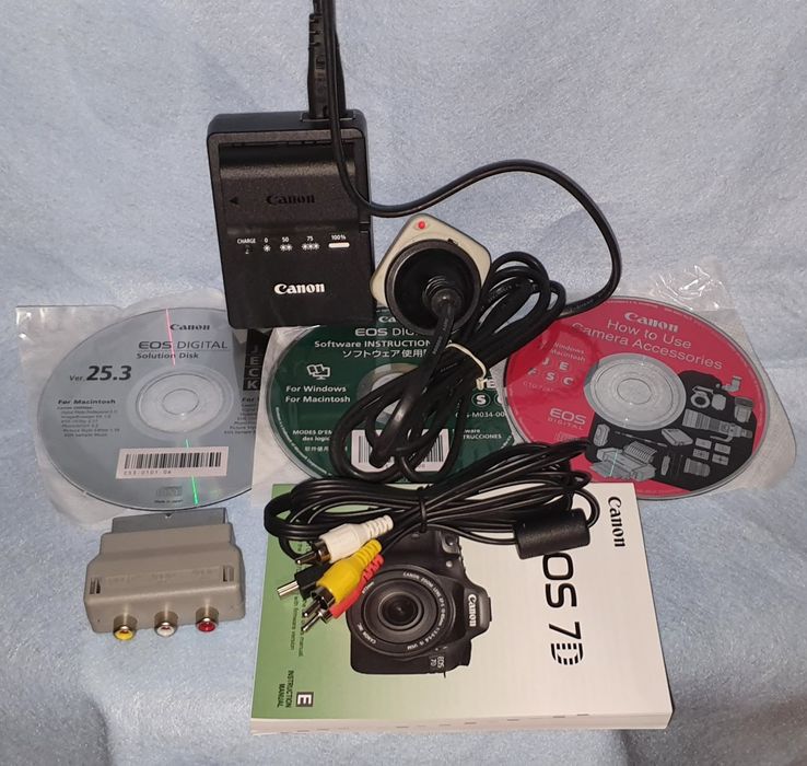 Canon EOS 7D Ver2 + extras com apenas 4580 disparos