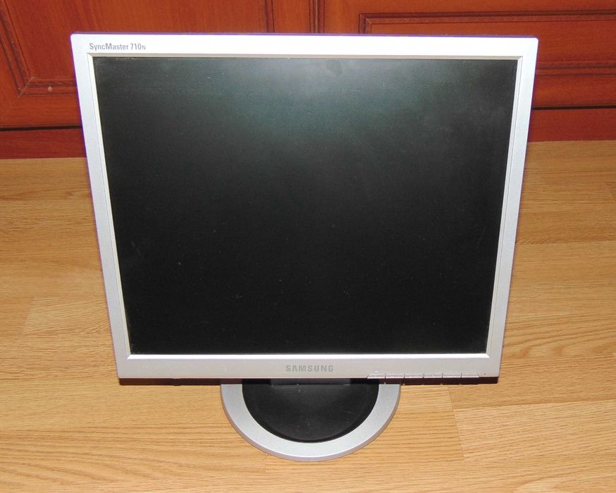 17" та 19" TFT монітори Samsung, Philips, AOC