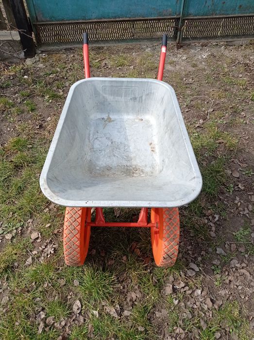 Продам тачку будівельну двоколісну