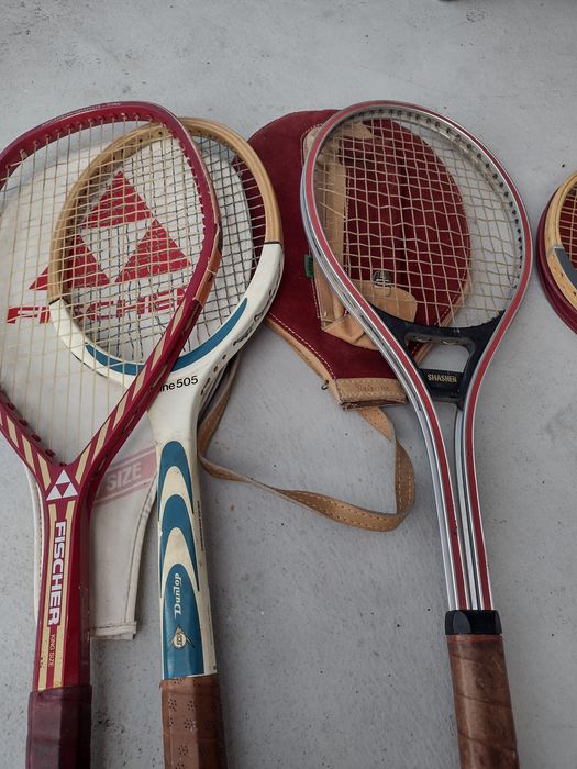 Rakiety do badmintona i squasha i tenisa