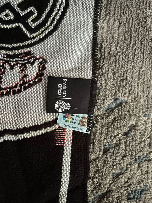 Szalik Oficjalny Real Madryt