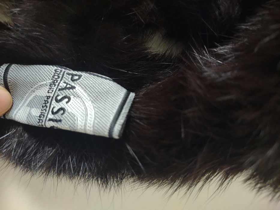 Szal czekoladowy futerkowy z futra królika