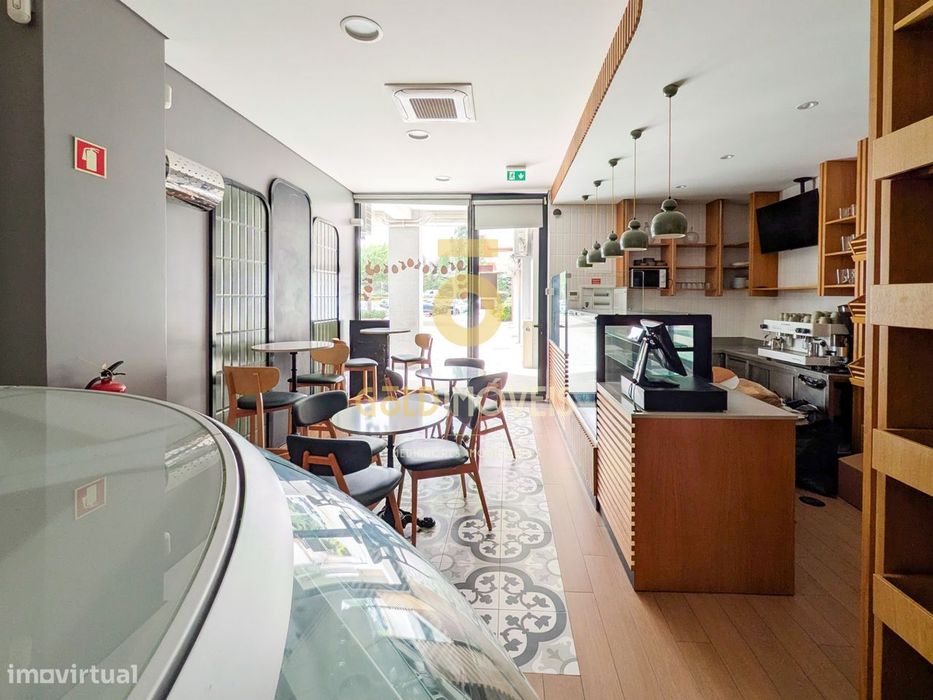 Padaria / Pastelaria  Trespasse em Alpendorada, Várzea e Torrão,Marco