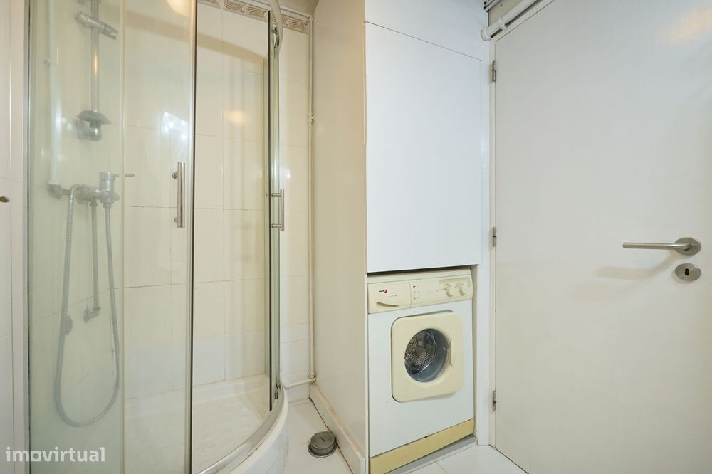 Estudio(LOFT) zona nobre-QtªGrande, 5 mins carro Shoping Colombo metro