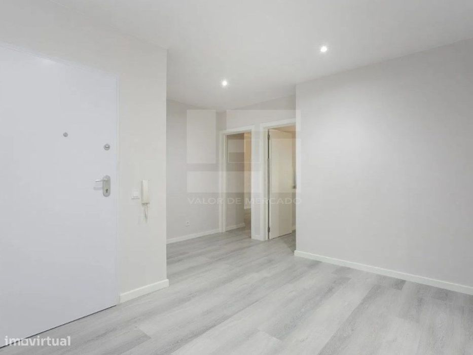 Apartamento T2 - Quarteira