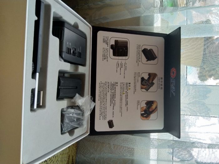 Відеокамера Canon XA-10