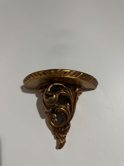 Conjunto de duas peanhas em talha dourada