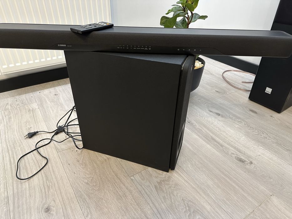 Саундбар Yamaha YAS-207