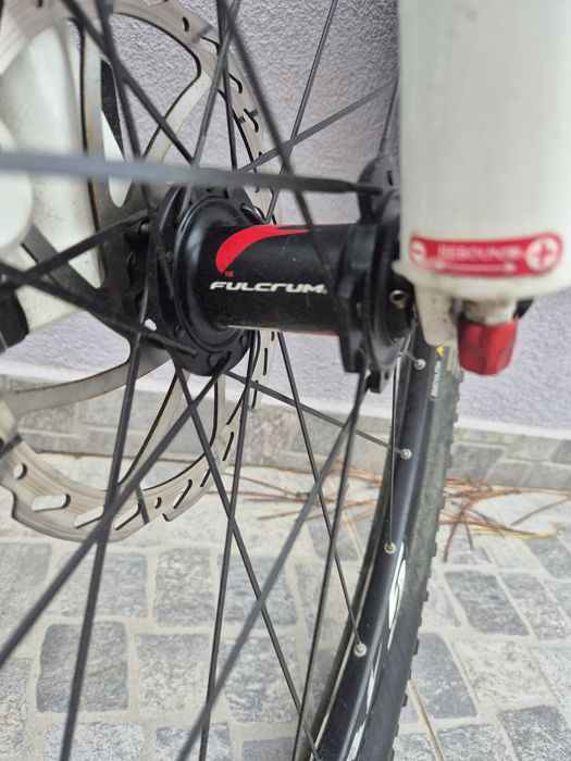 Bicicleta BTT QUER CXR