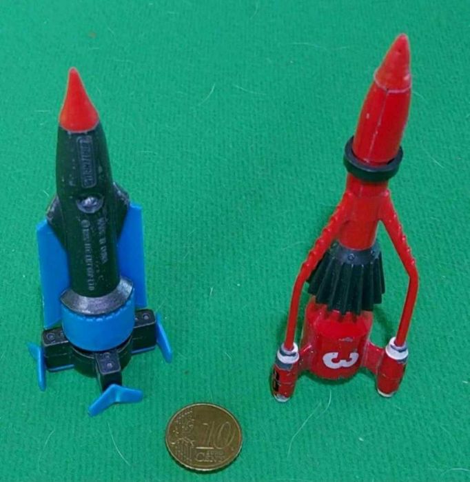 Naves Espaciais modelo MATCHBOX Thunderbirds vintage