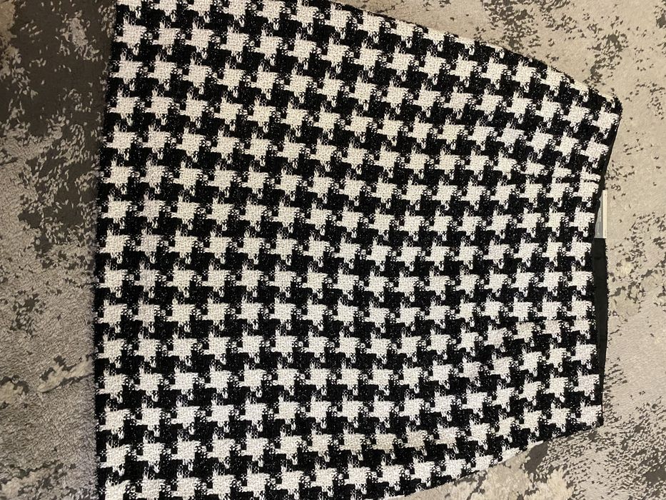 Продам спідницю нова