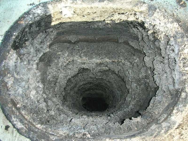 Чистка димоходу Сажотрус Коминяр Трубочист