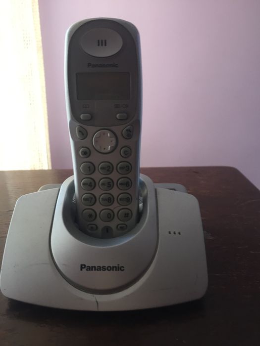 Телефон Panasonic б/в (стаціонарний)