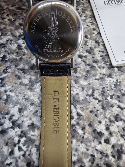 Relógio Astérix e Obélix colecionável