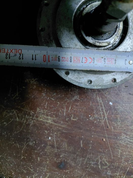 Cubo de motorizada antiga 50cc no estado real que se encontra 15€