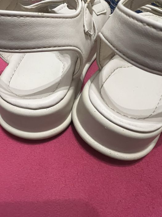 Сандалі для дівчинки 18 см.