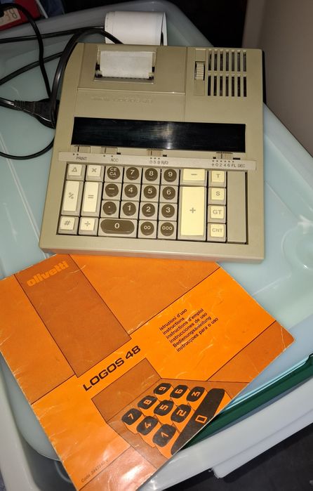 Maquina de calcular antiga