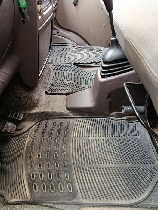 Renault Master 2.5 D (06/2000) – Mecânica de Confiança, Pronta para Trabalhar (Honestidade Pura)