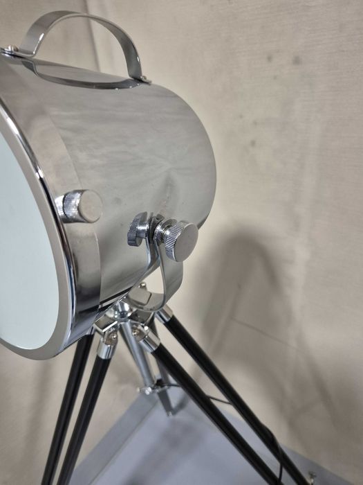 Lampa halogen na  statywie