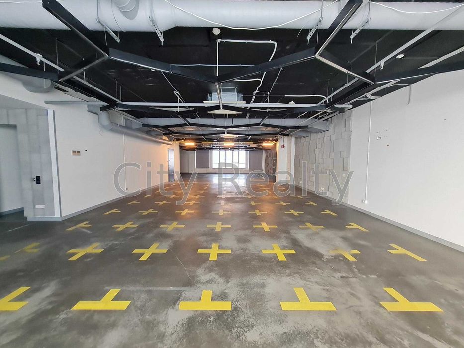 Офіс 1237 м.кв Вул. Саксаганського 70А Голосіївський метро Університет