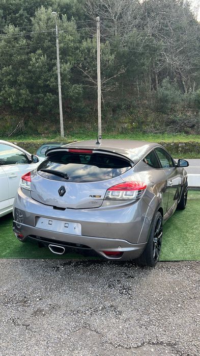 MEGANE III RS  2.0 TURBO  / backets RECARO