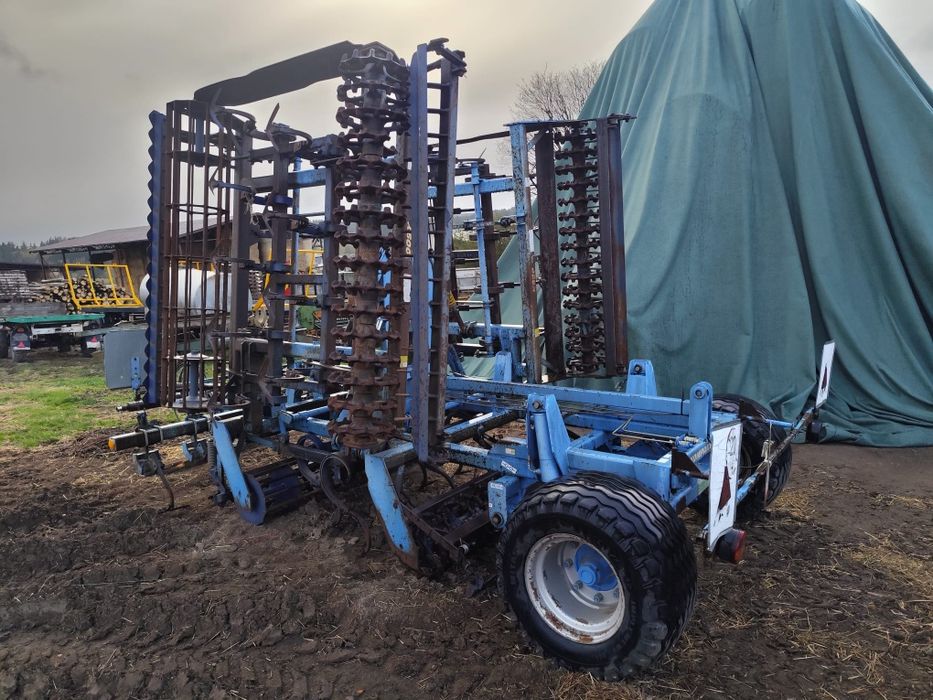 Kompaktor farmet k600 bednar swifter agregat przedsiewny uprawowy 10 crosskill