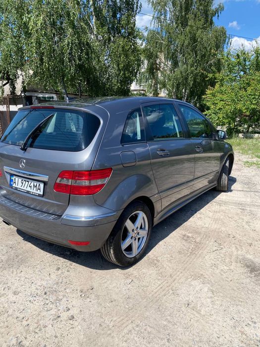 Мерседес  B150, в хорошем состоянии