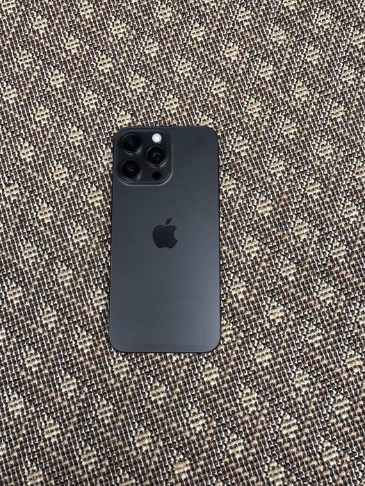 iPhone 15 Pro Max 256gb  Black  Titanium