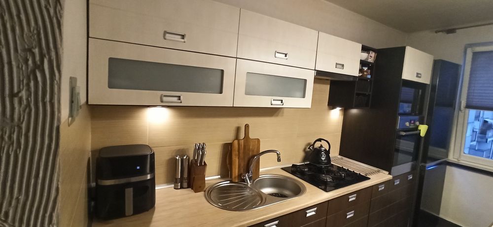 Zestaw mebli do kuchni