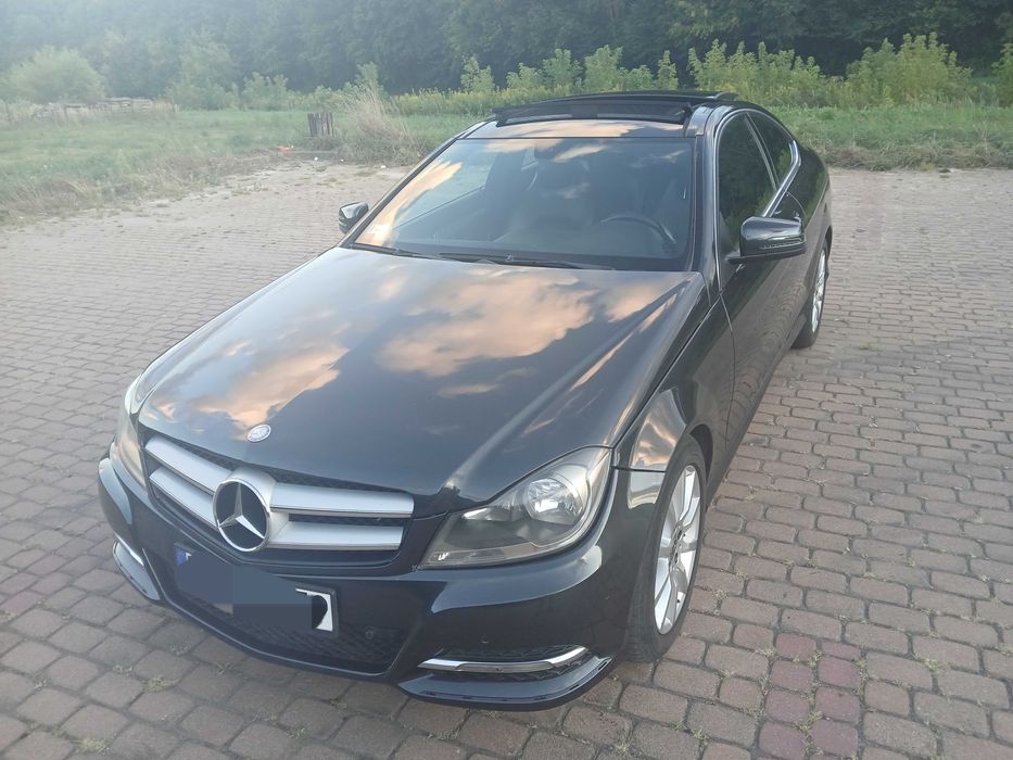 Mercedes-Benz Klasa C Coupe Dach Panorama