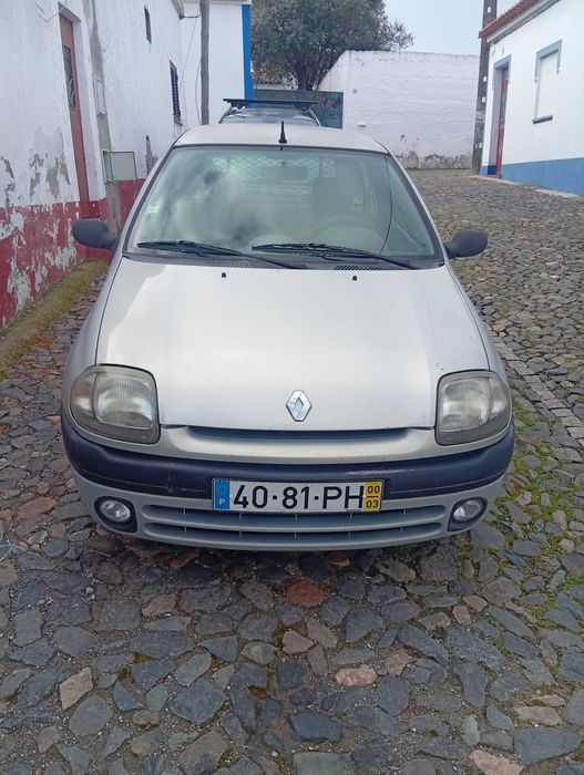 Renault Clio 1.9D a 1300€