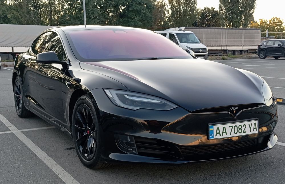 Tesla model S 2017