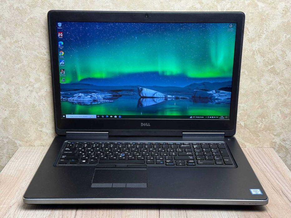 Большой Dell Precision 7710 17,3 FHD ips i7/8 GB/ssd120 + 500GB HDD/GPU 2GB