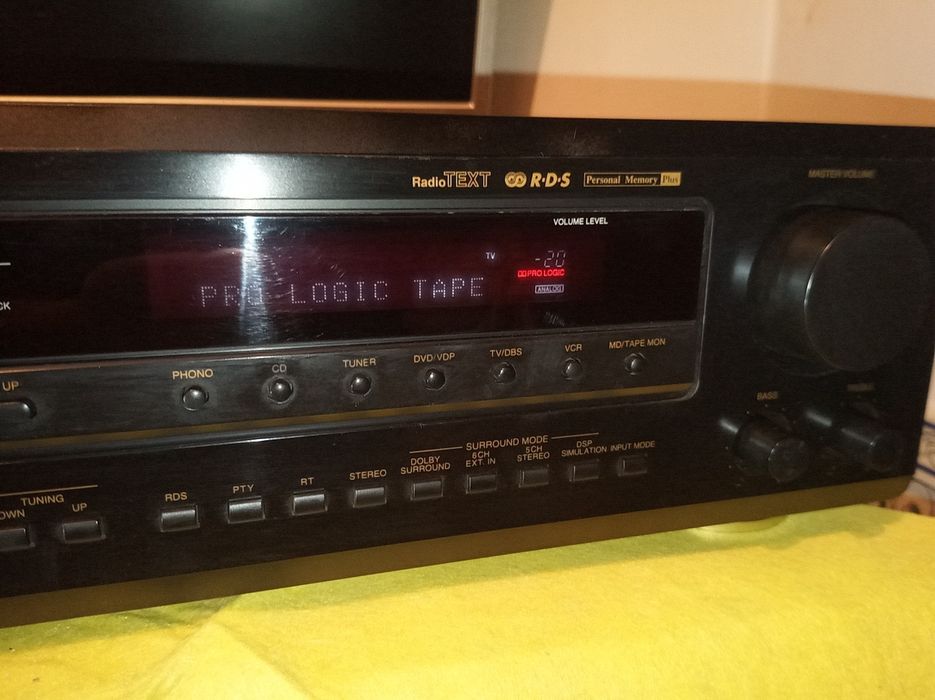 Amplificador Denon com radio RDS AVR 1600D0RD