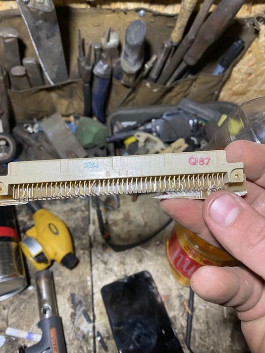 Прием вторсырья , платы , радиодетали , металолом