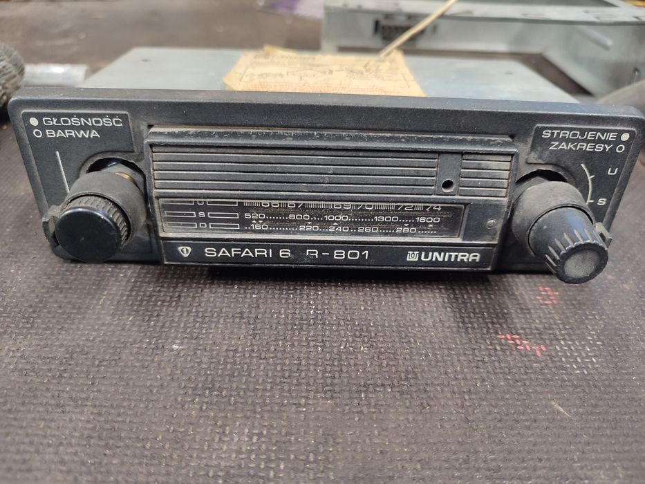 Radio UNITRA Safari 6 R-801 fiat 126p 125 polonez prl