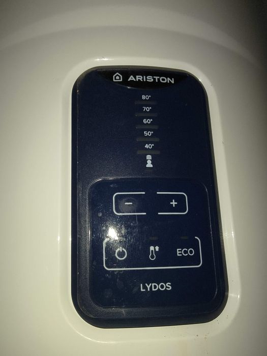 Controlador termo acumulador Ariston lydos
