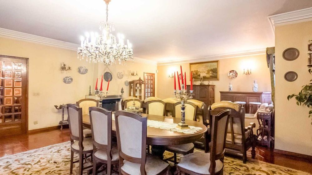 Moradia T4 Centro Penafiel