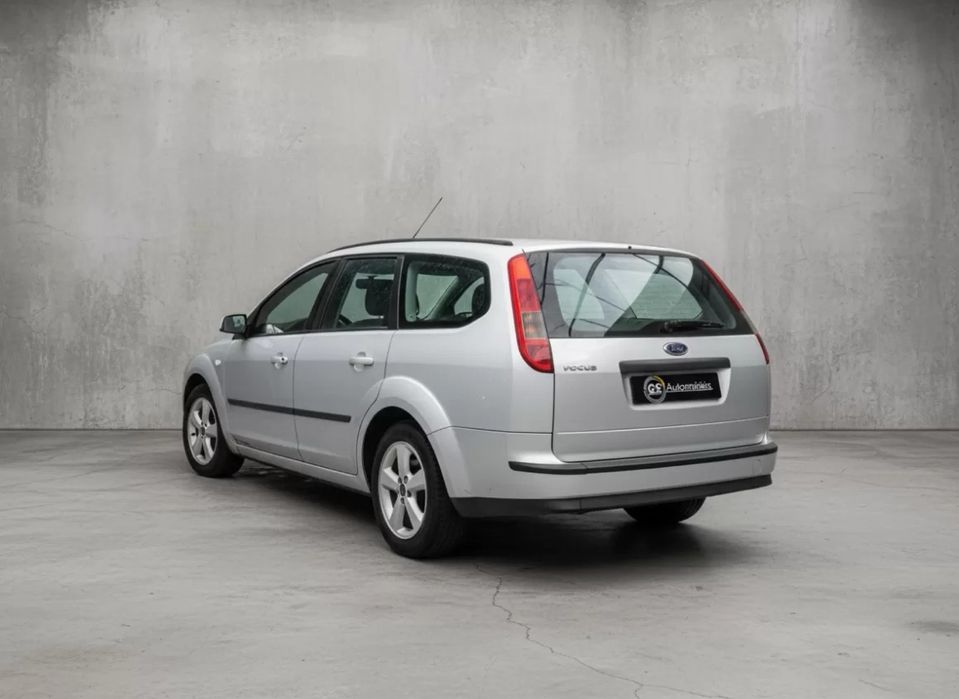 Ford focus a gasolina