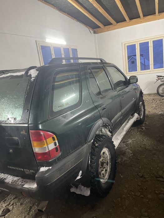 Опель Фронтера 2.2 дізель