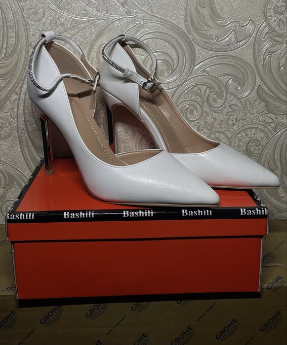 Весільне взуття 39 розмір