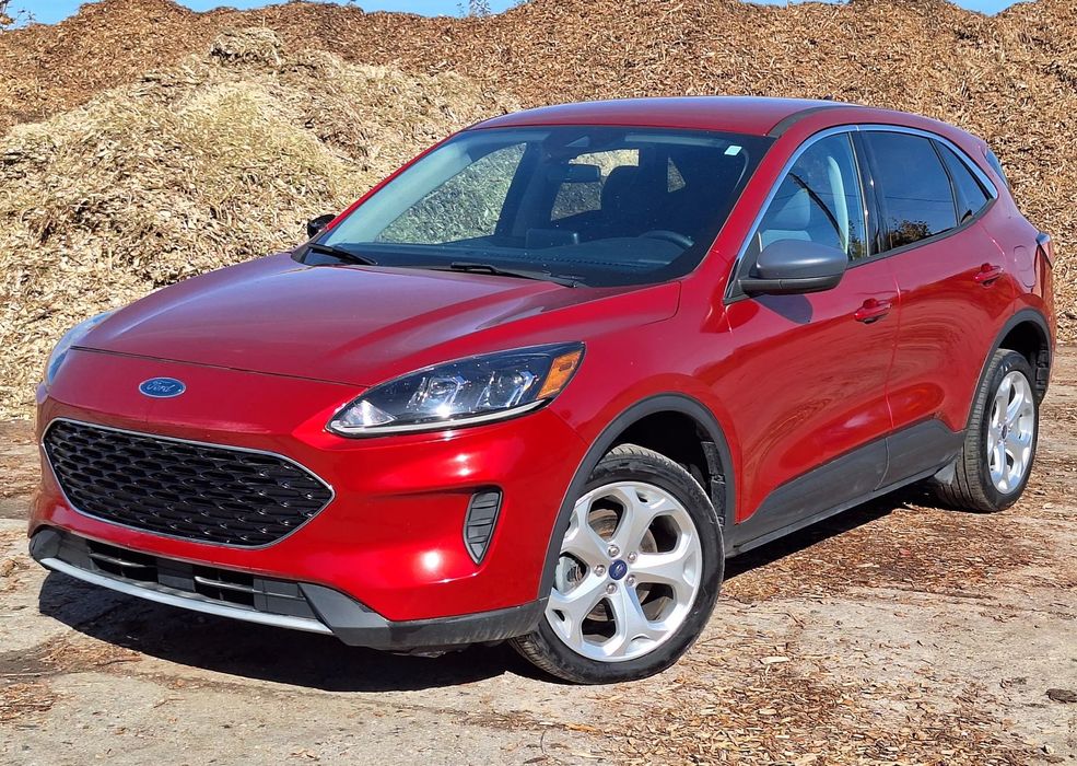 Ford Kuga niski przebieg, 4x4, kamera