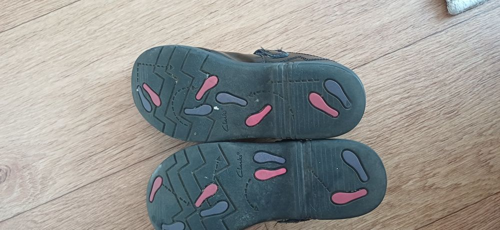 Туфлі лаковані Кларкс Clarks