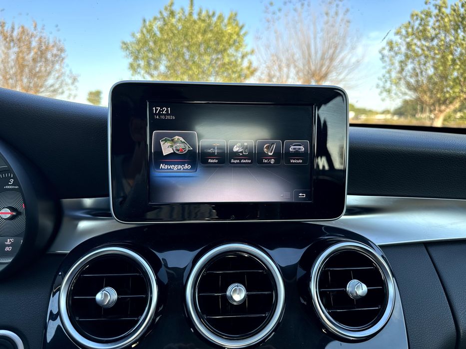 Mercedes-Benz C220d