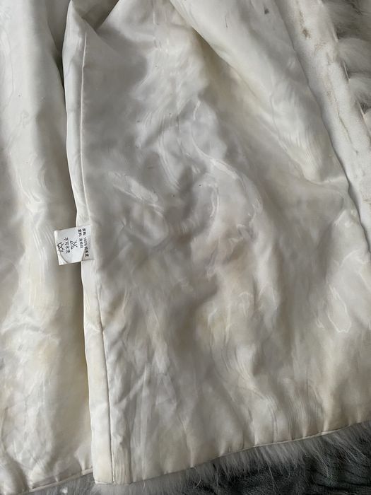 Piekne futro biale z lisa