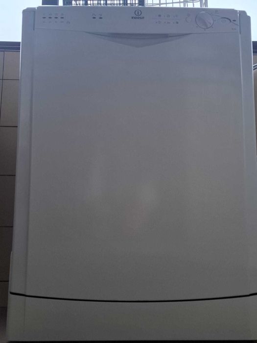 Máquina Lavar Loiça - Usada